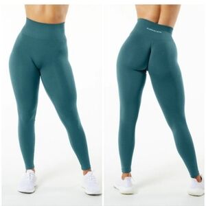 Alphalete Amplify Leggings